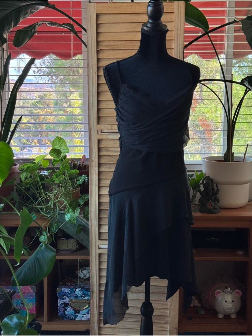 Vintage Arden B. black silk dress
 Asymmetric